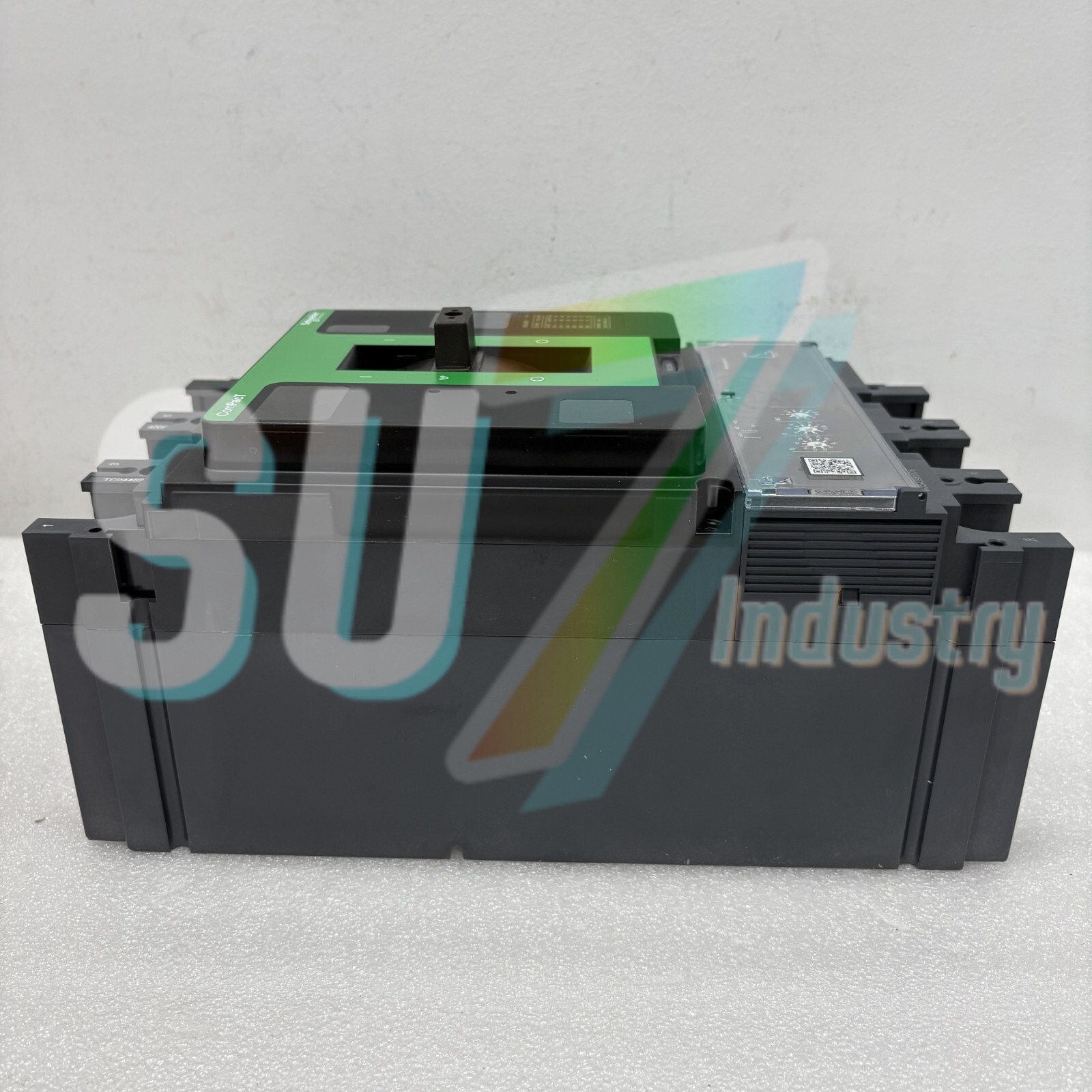 Schneider C40F32D250 NSX400F Mic2.3 250A 3P3D circuit breaker# 1pcs New In Box