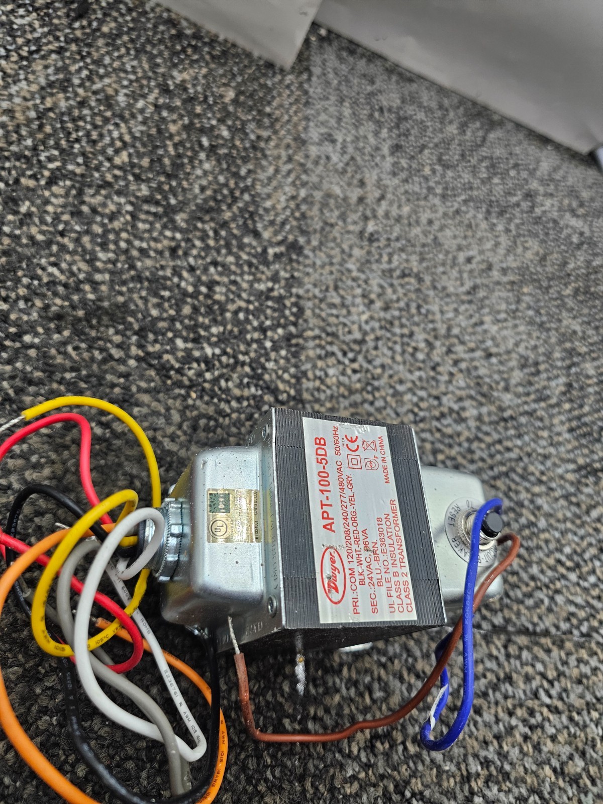 DWYER APT-100-5DB AC POWER TRANSFORMER, 120/208/240/277/480 VAC INPUT