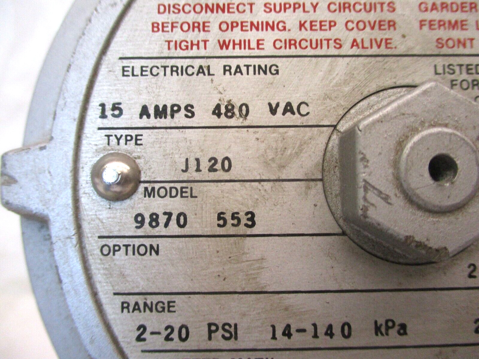 United Electric 9870 553 Type J120 Pressure Switch A7220WVS