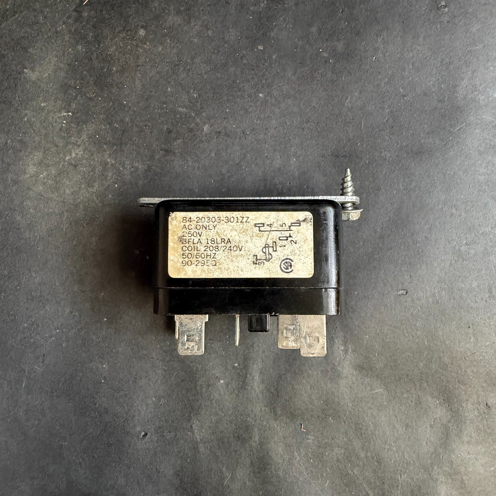 UNBRANDED 84-20303-301ZZ FAN RELAY ($15 OBO)