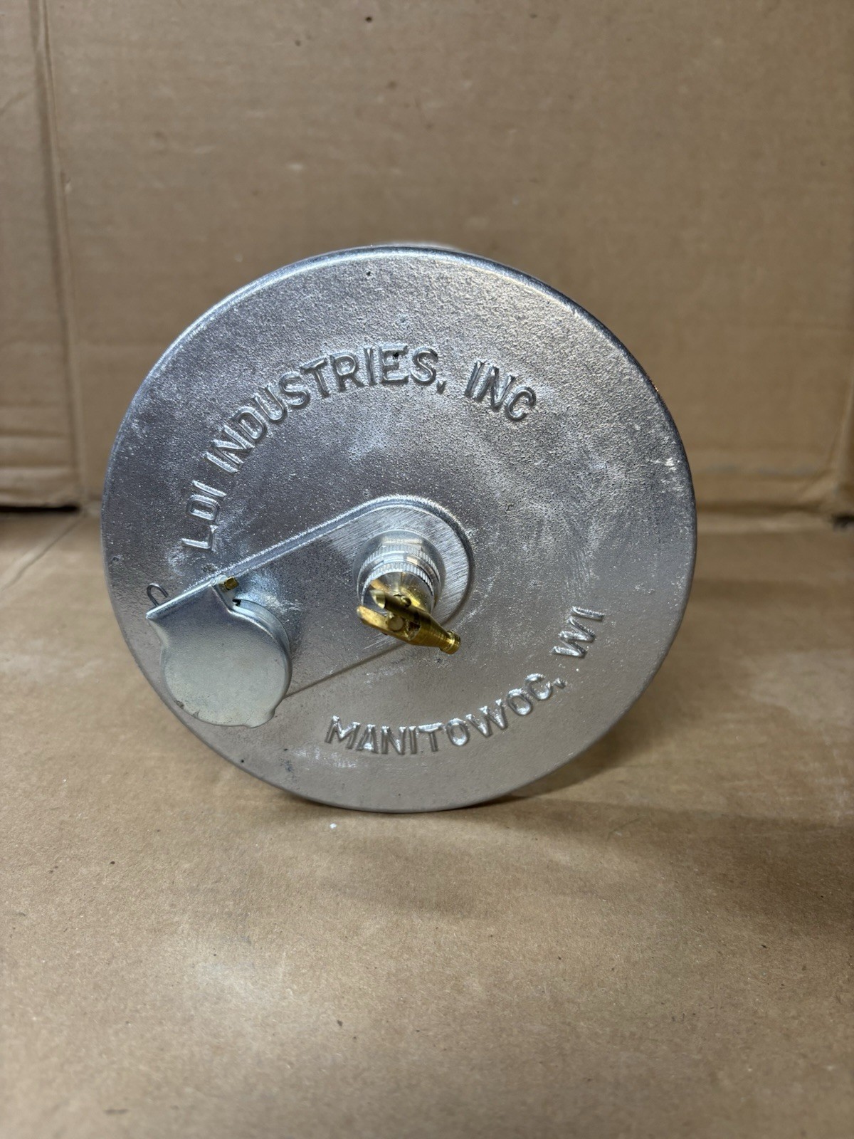 LDI INDUSTRIES RDF111-04 DROP FEED OIL RESERVOIR NICE NEW OPEN BOX