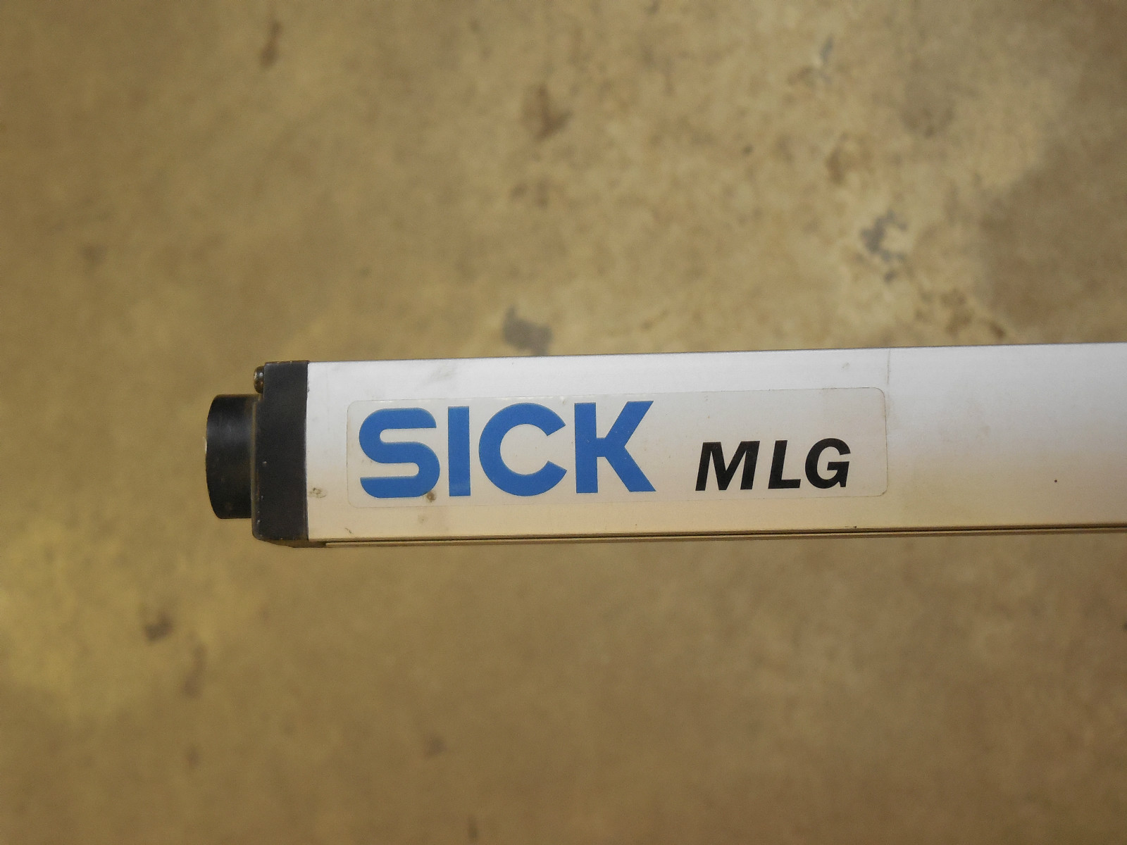 NEW SICK MLGE Aluminum 6′ 6 FT Stick MLGS5-1600F221 0-026-988