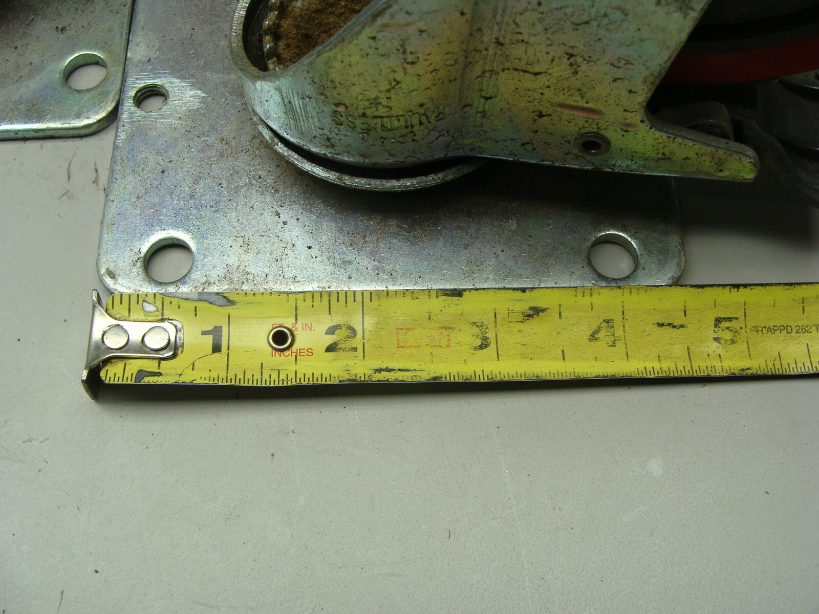 SET OF 4 FAULTLESS CREFORM TK-130S CASTERS (3 W/BRAKES, 1 WO BRAKES) 5″ X 1-1/4″