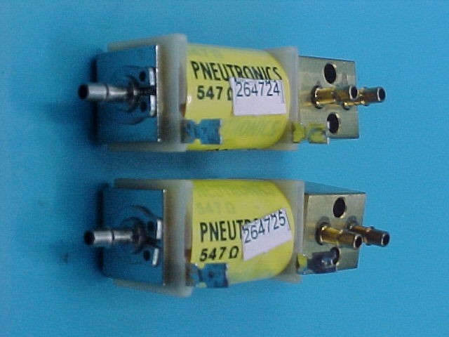 lot of 2 PNEUTRONICS PNEUMATIC SOLENOID 24VDC 25PSI 547 990-000260-006 MA
