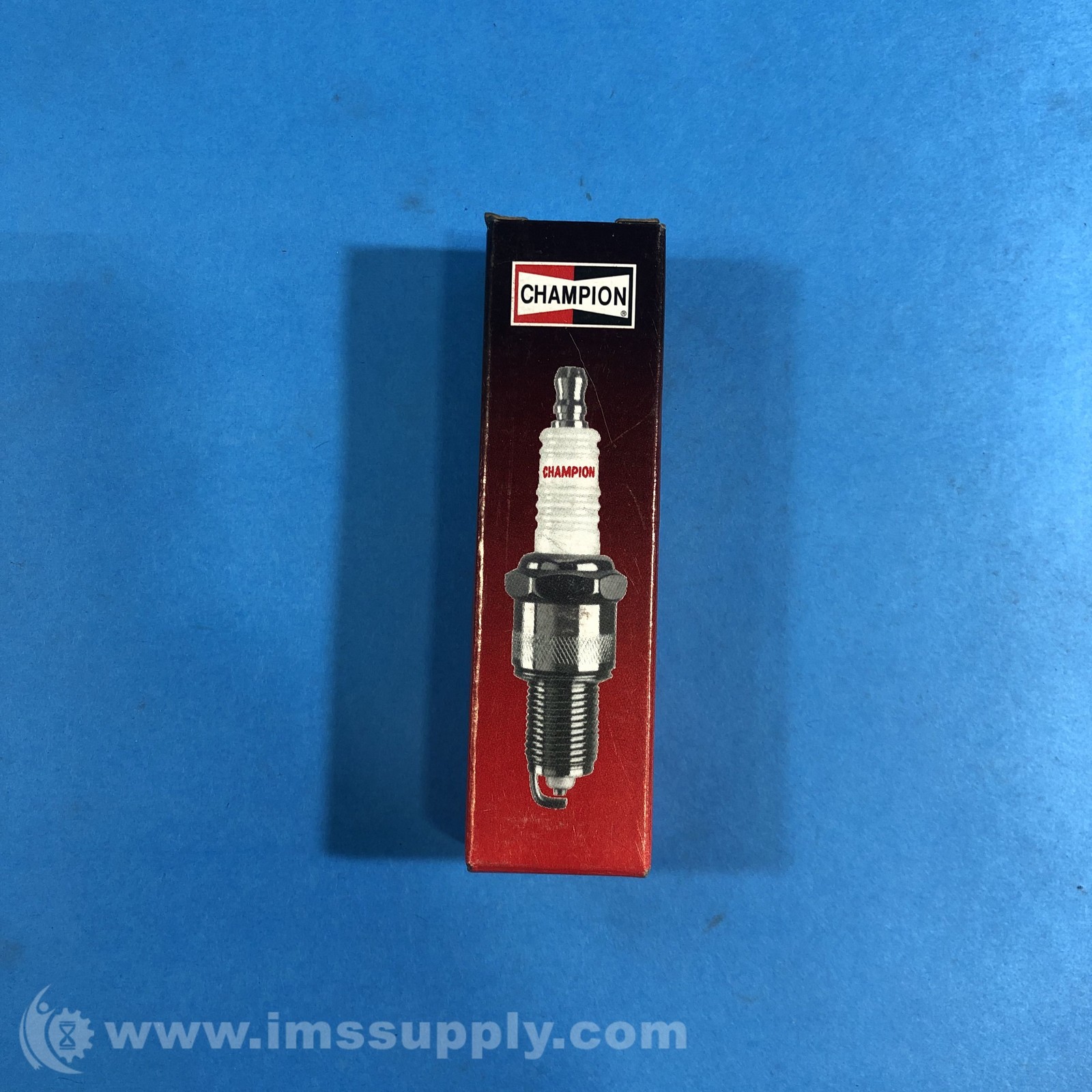 Champion Spark Plugs 863 RCJ8Y Copper Plus Spark Plug FNFP