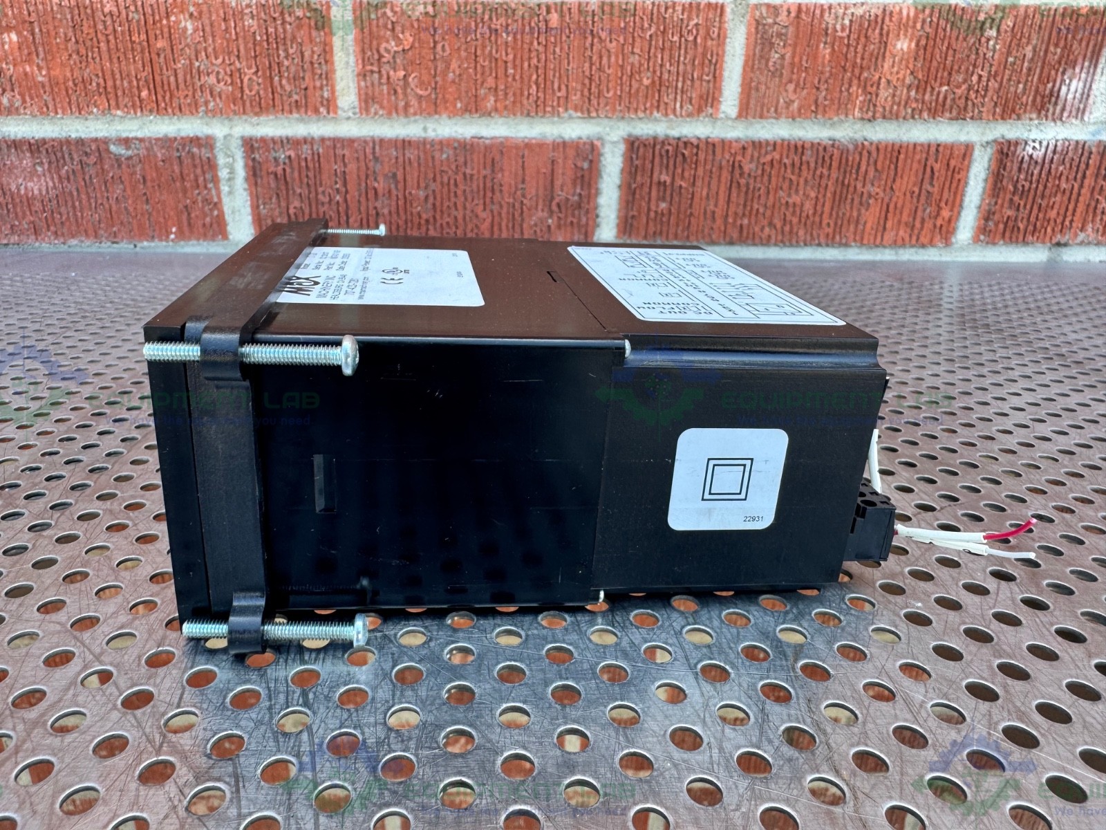 Max Machinery 121-200 Flow Indicator Controller 120 Vac 50/60 Hz
