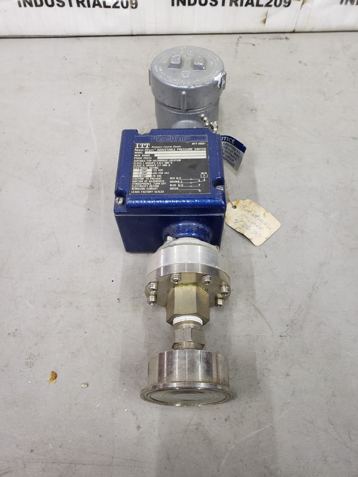 ITT 100P51C6 I NEO-DYN ADJUSTABLE SWITCH NEW OLD STOCK