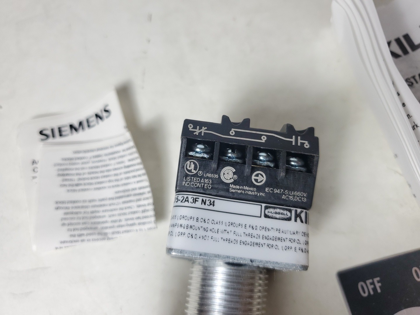Hubbell Killark GO5-2A3F-N34 Selector Switch Control Operators G052A3FN34