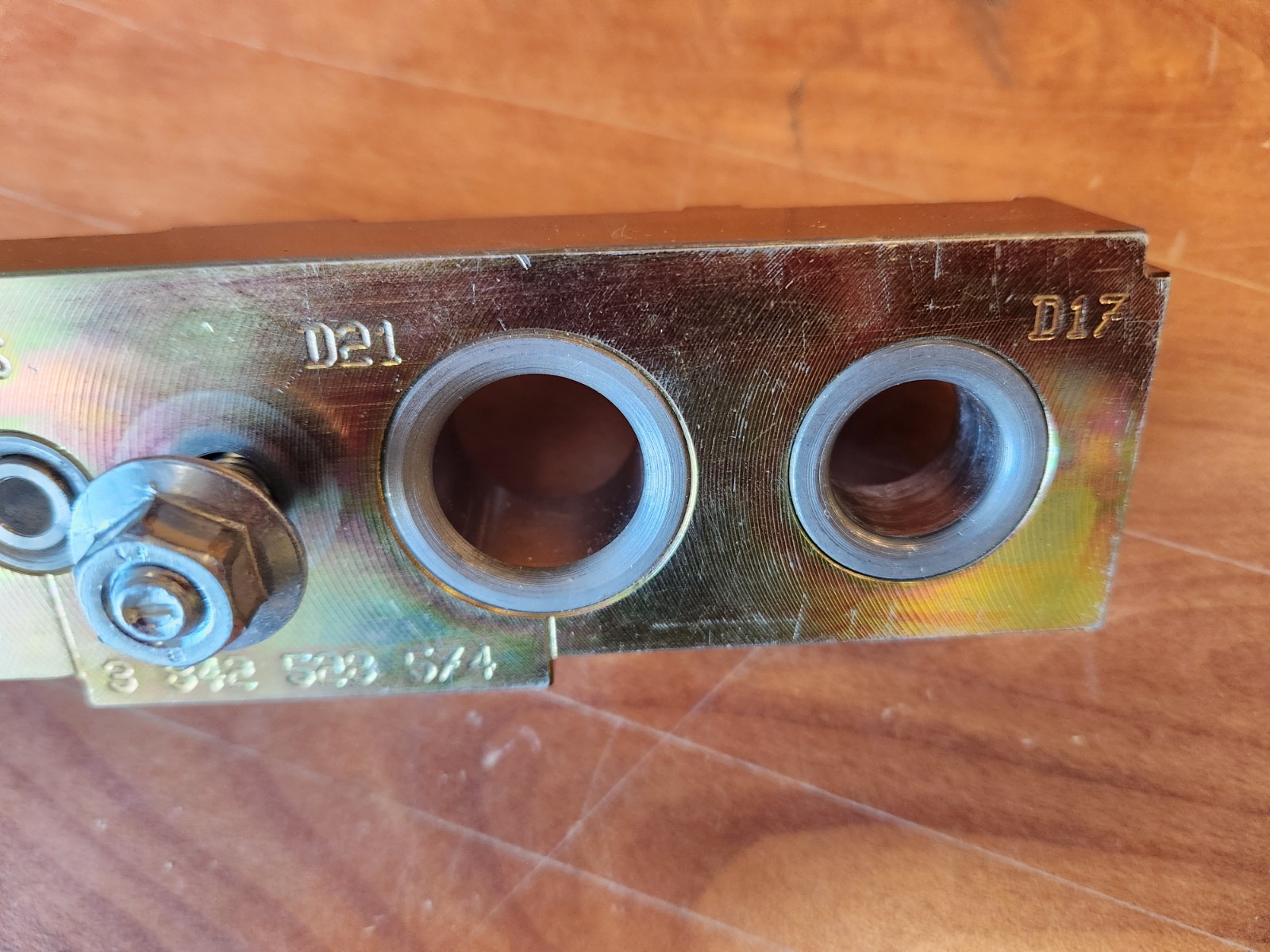 Bosch Rexroth Clamping Drill Jig 3842528574 Linear Guide Clamp 3 842 528 574