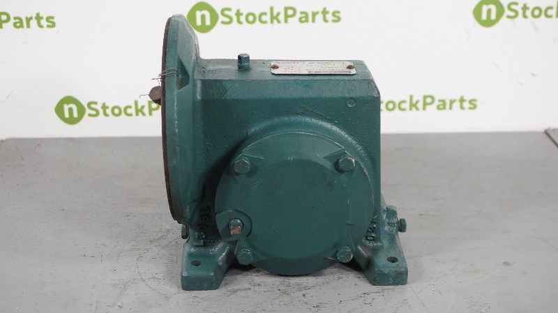 RELIANCE ELECTRIC MFC-40743-SF-18.00 NSNB – RIGHT ANGLE GEAR REDUCER 18:1 RATIO