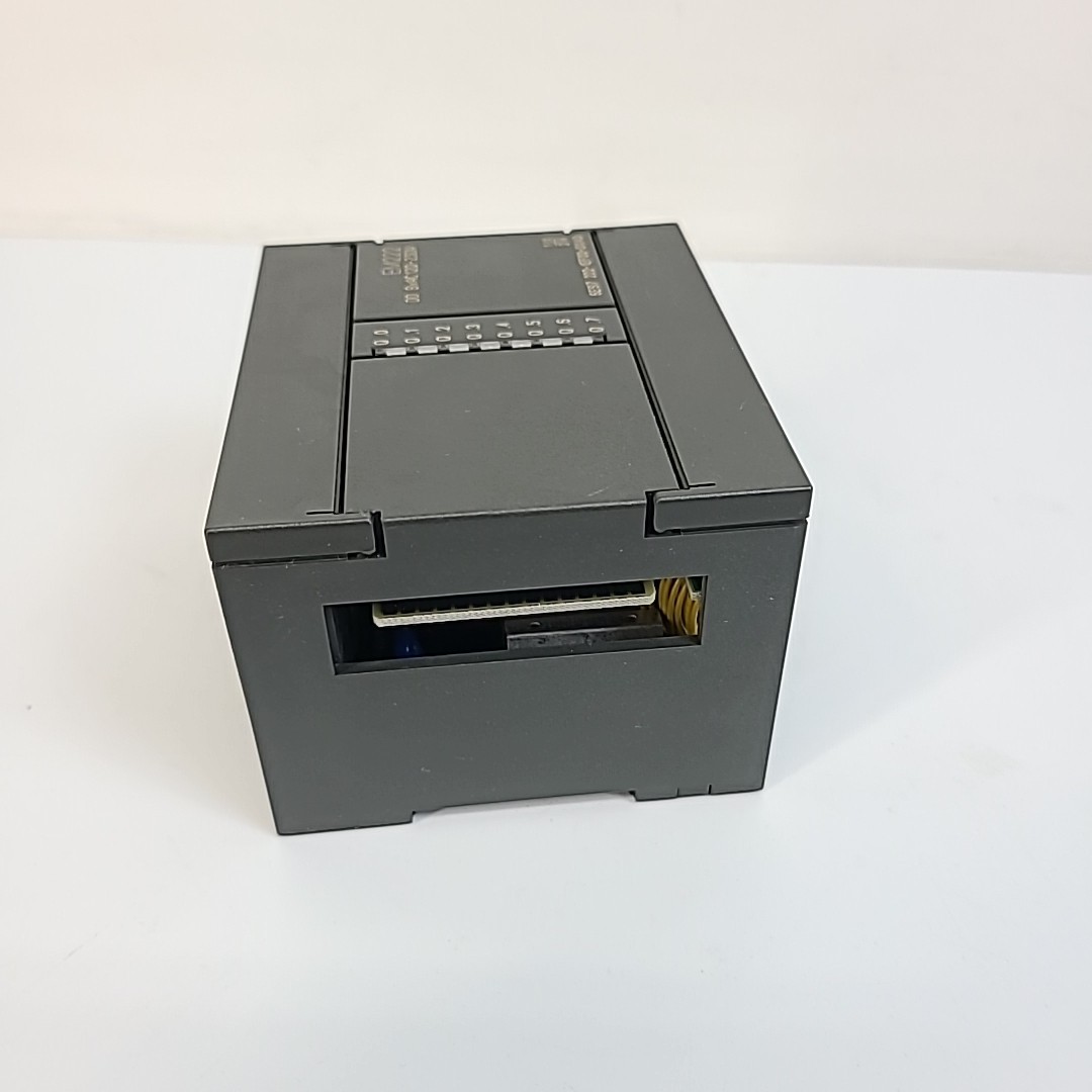 SIMENS 6ES7 222-1EF00-0XA0 SIMATIC S7-200 OUTPUT MODULE 6ES72221EF000XA0