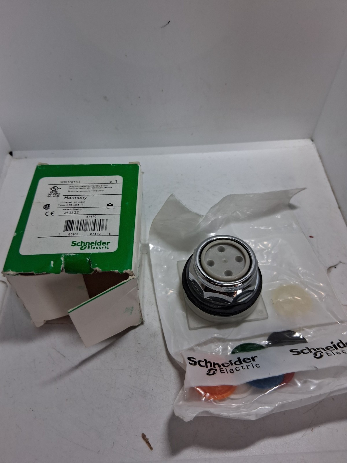 SCHNEIDER 9001KR1U PUSHBUTTON FLUSH 30MM W/MULTI COLOR LENS NIB