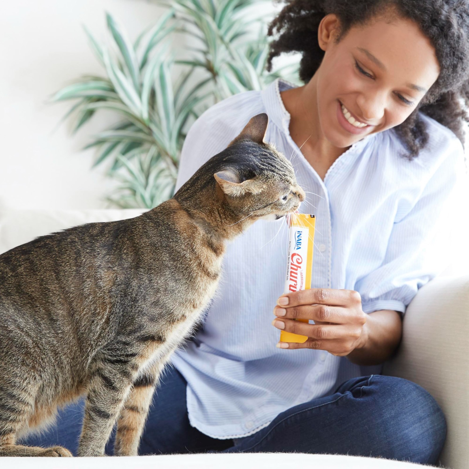 Inaba Churu Puree Lickable Cat Treat Variety Pack – Tuna & Chicken, 50 Count,2pk