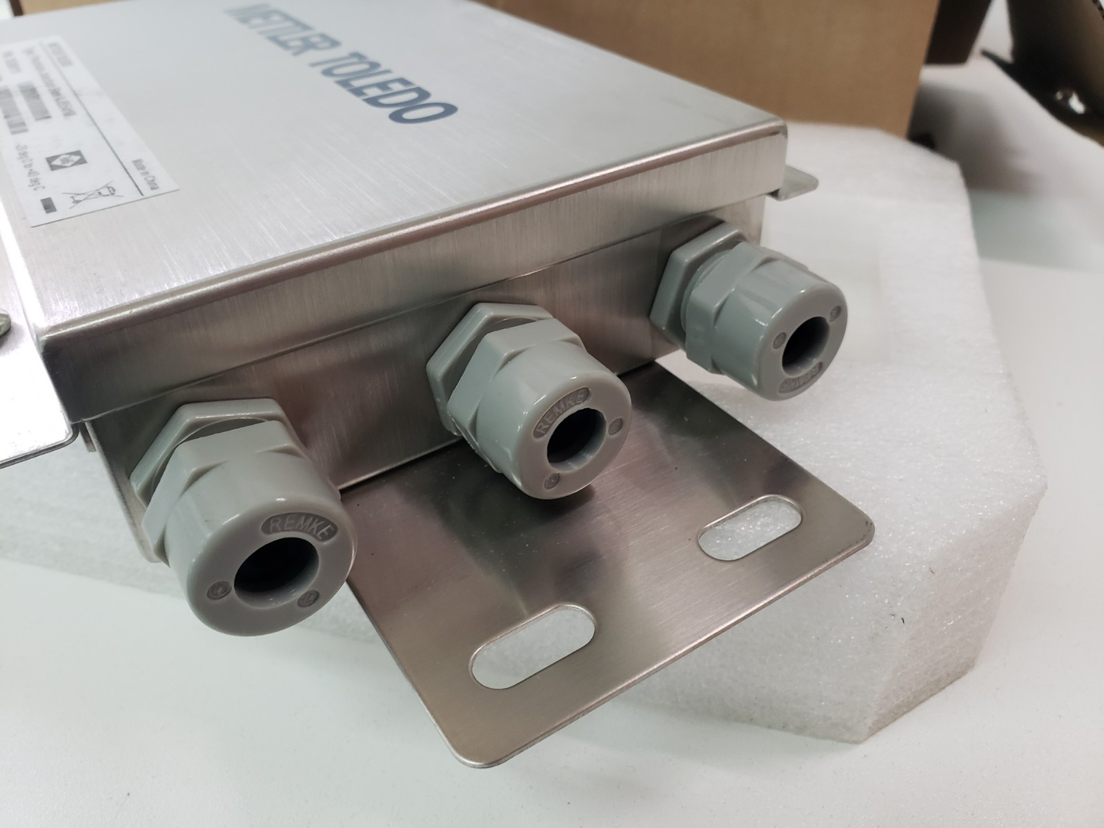 UNUSED – Mettler Toledo 30206111 Precision Junction Box AJB541M