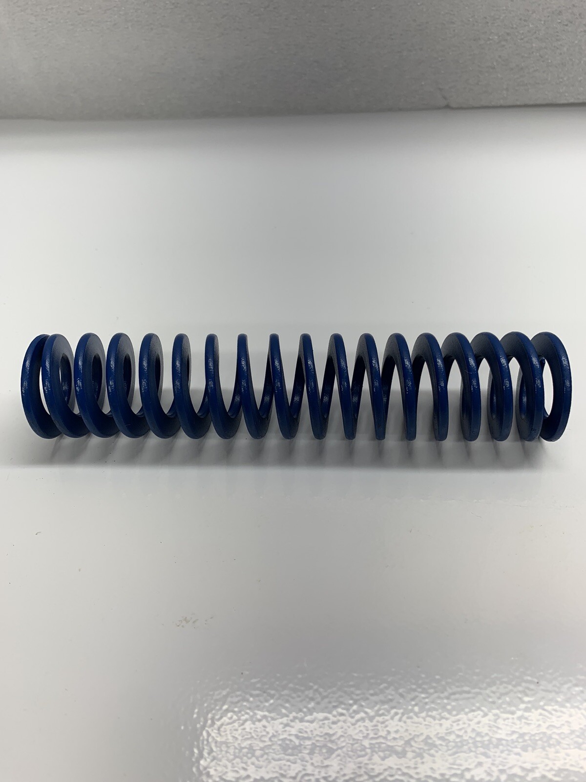 1-1/4 X 5-1/2 Inch Die Spring 103622 Medium Duty Blue Raymond Coil