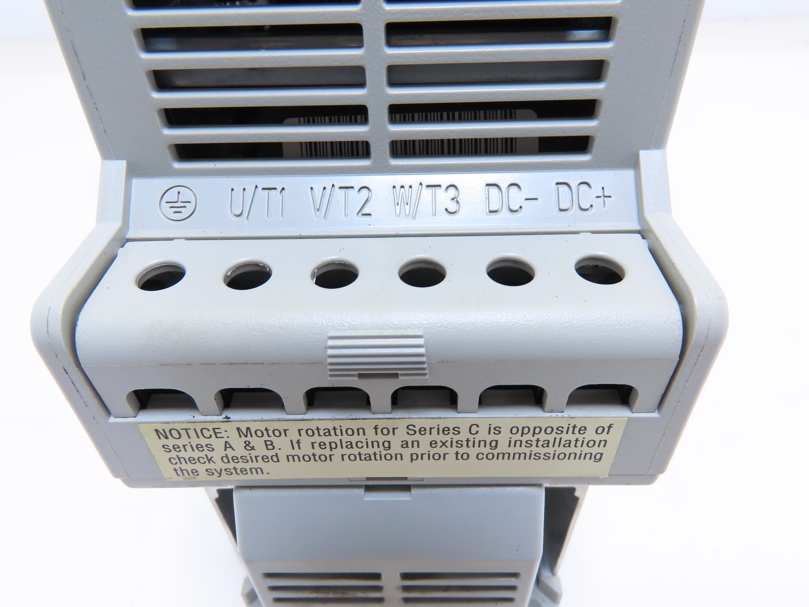 Allen Bradley 160-AA08NSF1P1 SeriesC 2HP Variable speed motor drive 200-208-230V