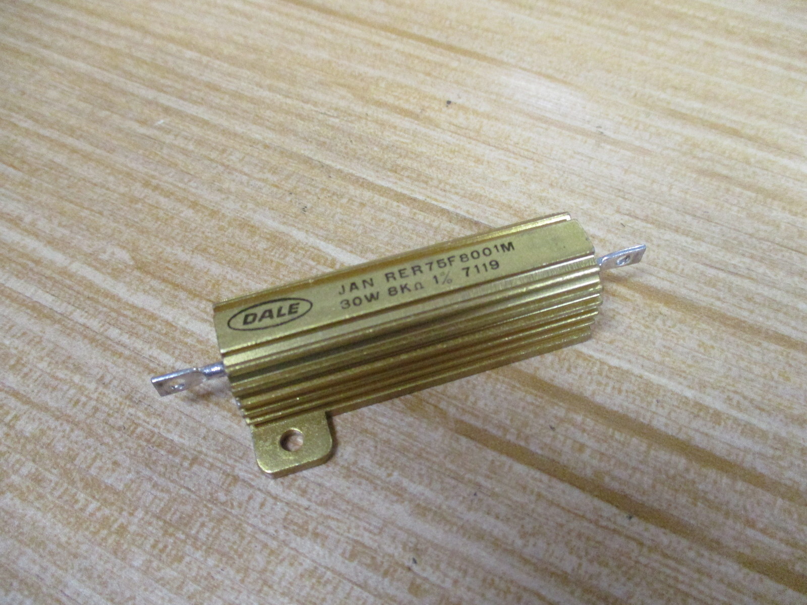 Dale RER75F8001M Resistor 8KΩ