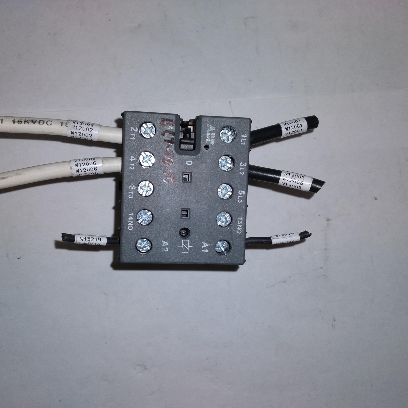ABB IEC/EN 60947-4-1 16A 600VAC
