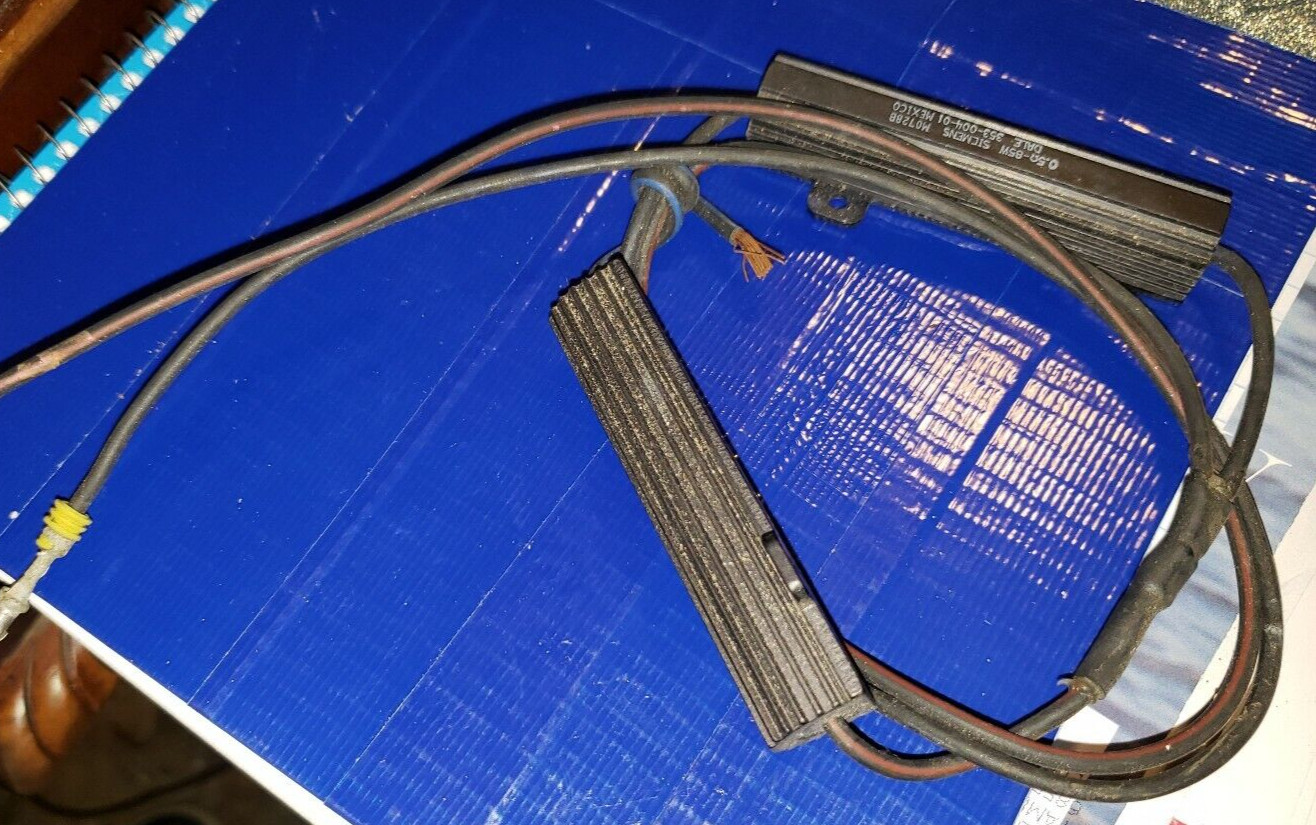 Siemens M0728B DALE 353-004-01/M0728G DALE 353-003-01. #A215