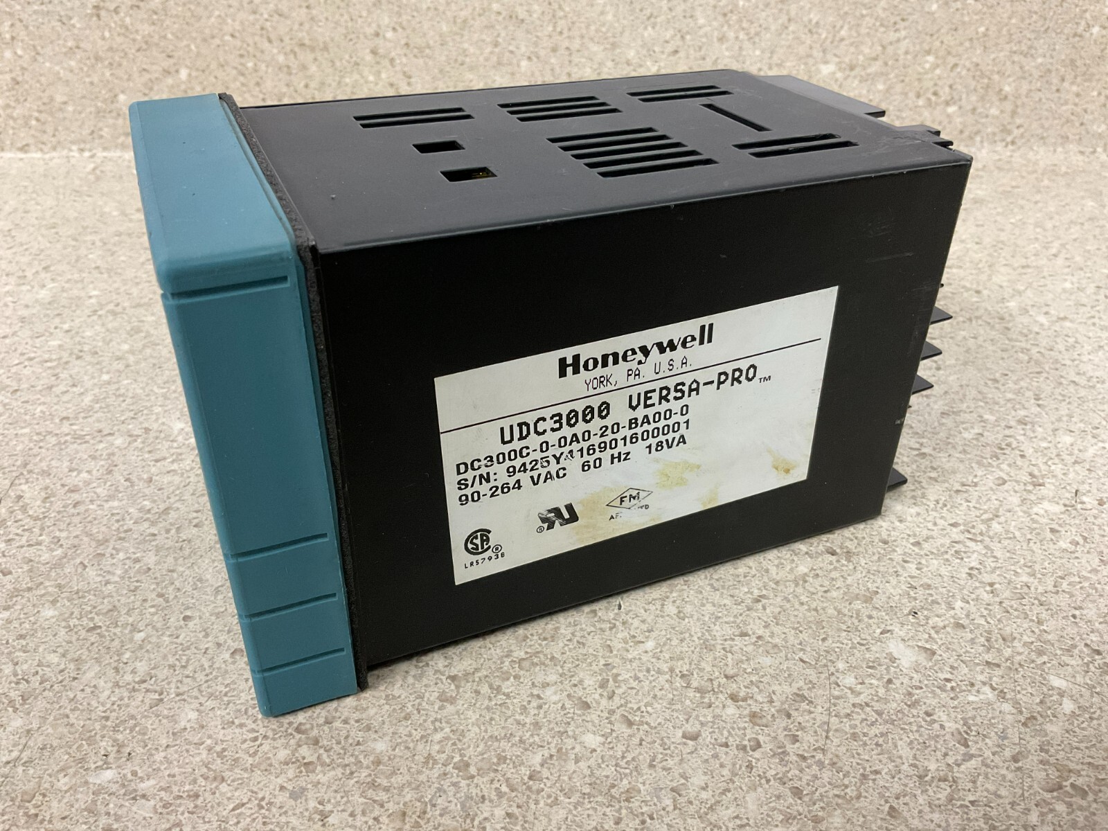 Honeywell DC300C-0-0A0-20-BA00-0
