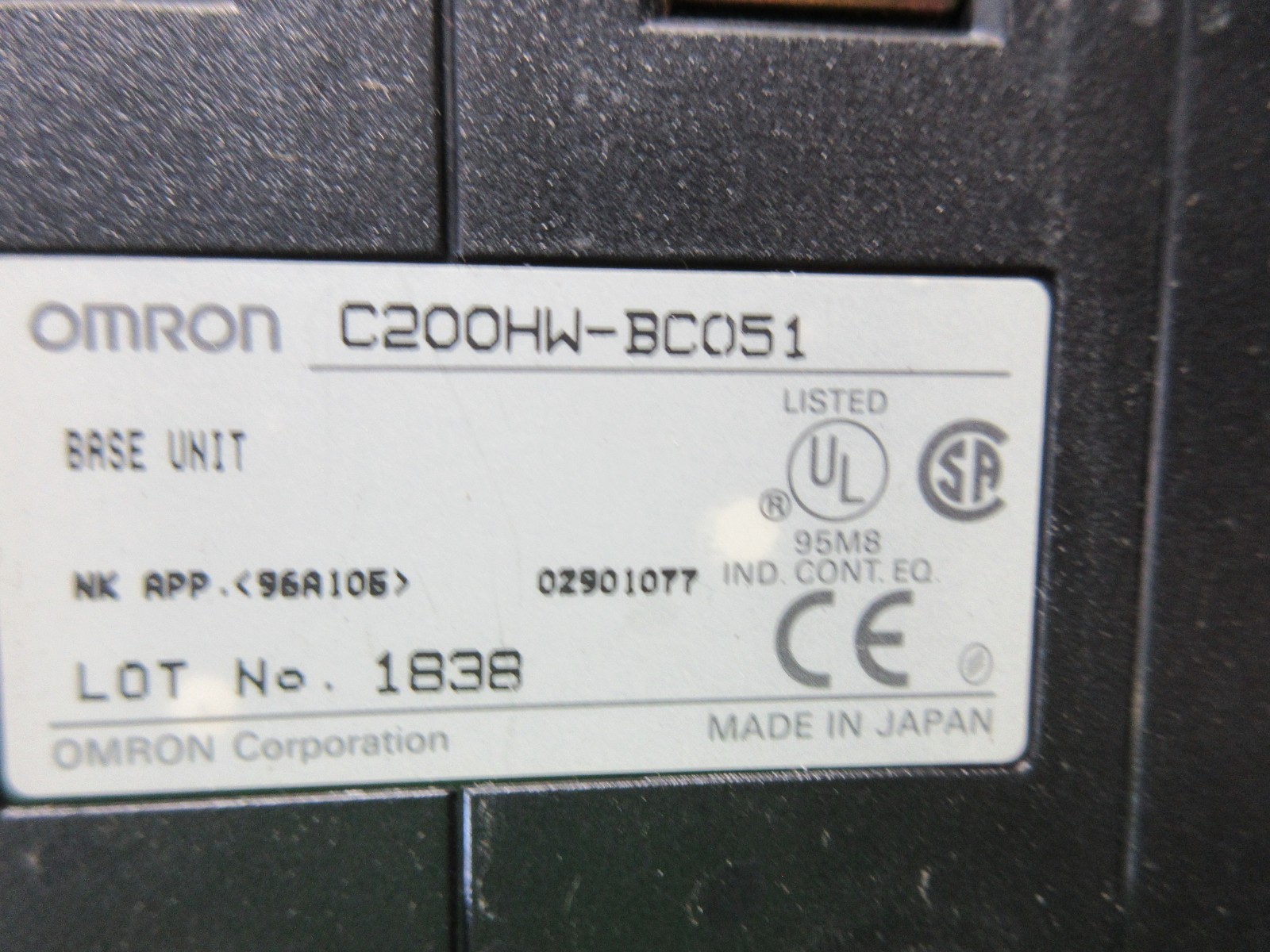 OMRON BASE UNIT C200HW-BC051 LOT NO. 1838 CNC C200HW-BCO51
