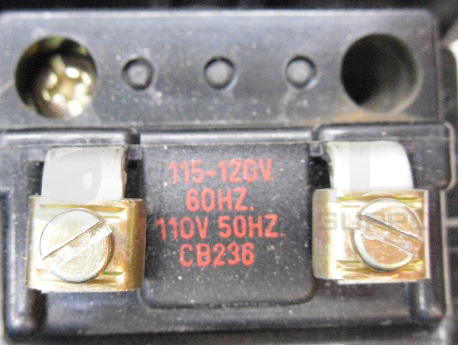ALLEN BRADLEY 505-A0D /C STARTER W/ (2) CB236 COIL W/ 42185-800-01 W/ (3) W50