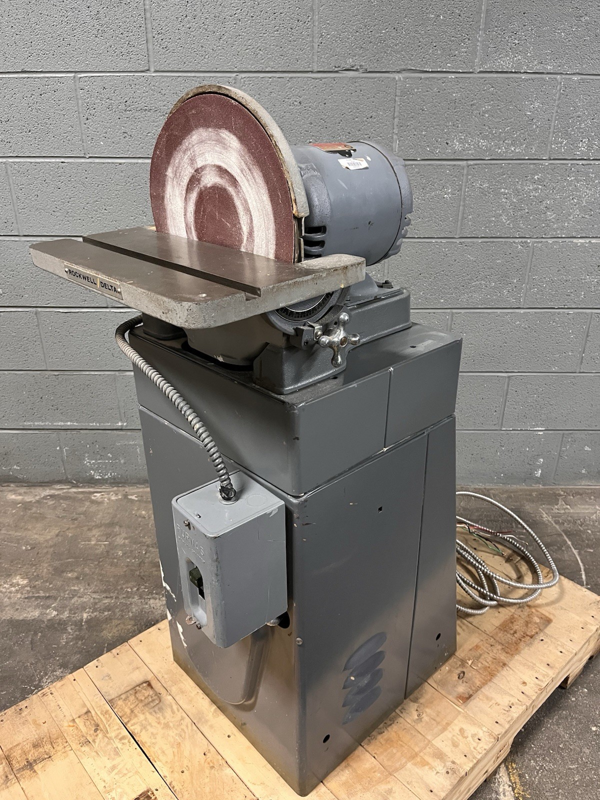 Rockwell Delta 31-426 12″ Disc Sander – Heavy-Duty Industrial – 3ph – 1/2 hp