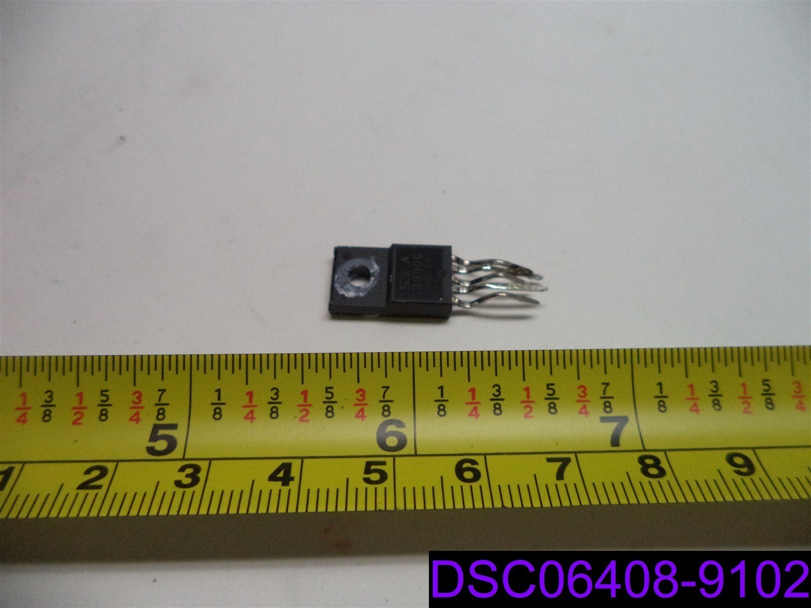 Qty = 2: Sony Repair Part IC SI-3090CA P/N 8-749-920-58