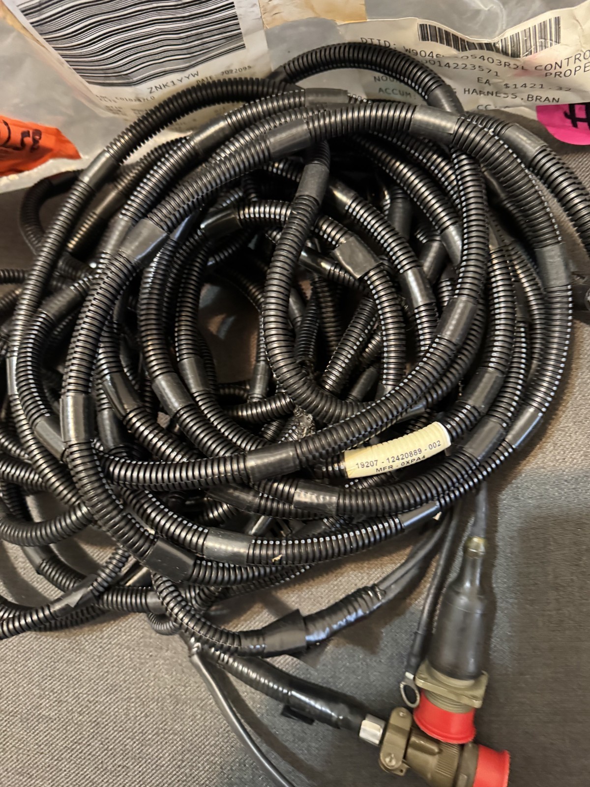 BAE NEW SURPLUS HARNESS PN 124200889-002 6150-01-422-3571