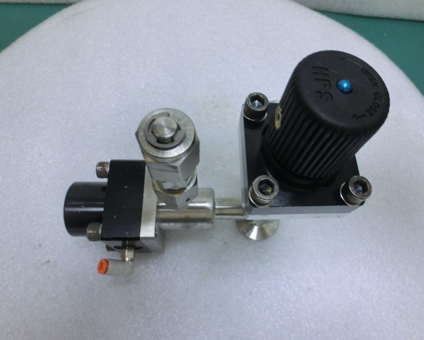 MKS HPS CV-32703 Vacuum Valve Assy,Used,~97488