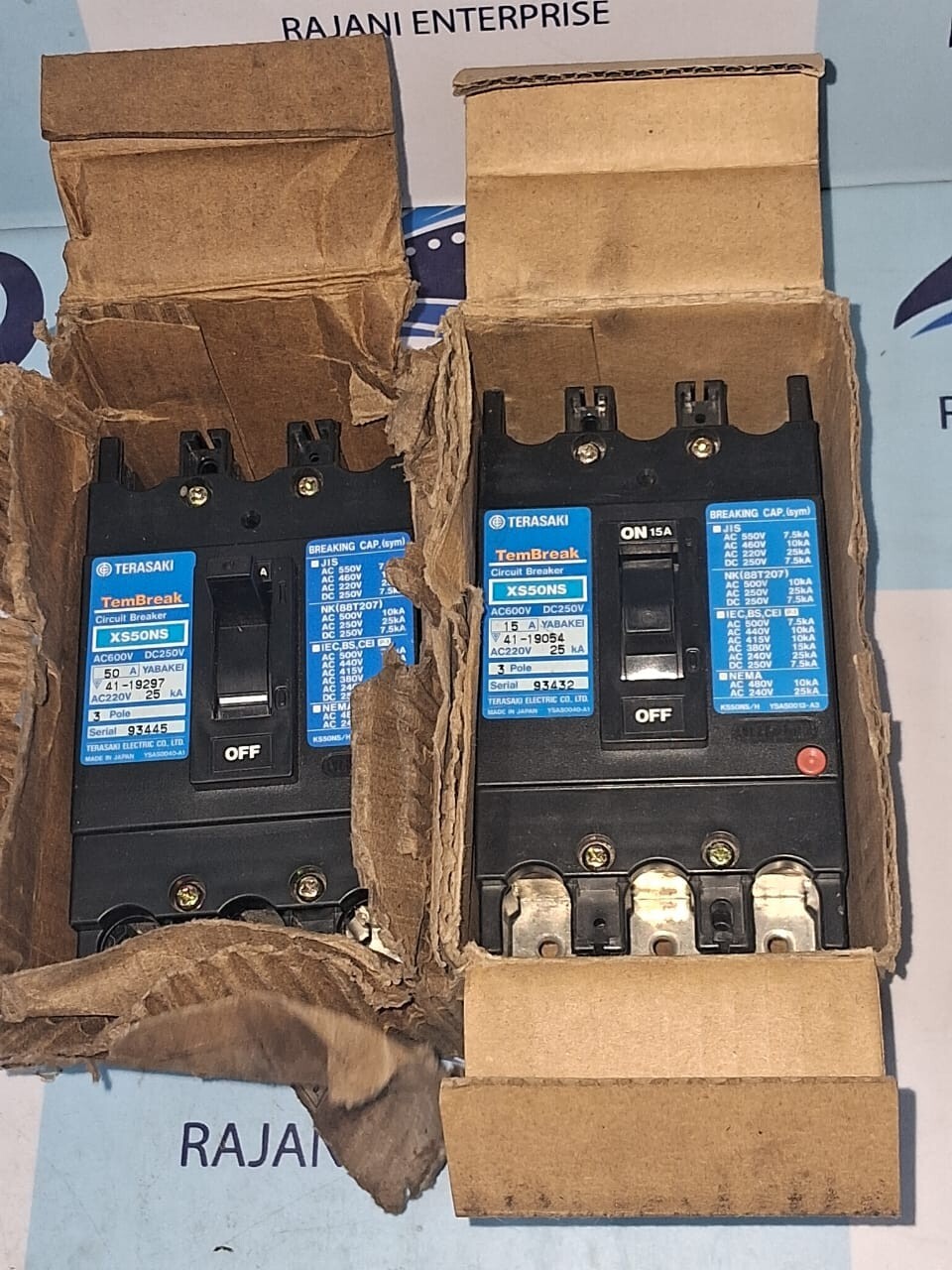 Terasaki Electric XS50NS Tembreak Circuit Breaker 3 Pole 15A And 50A (NEW)