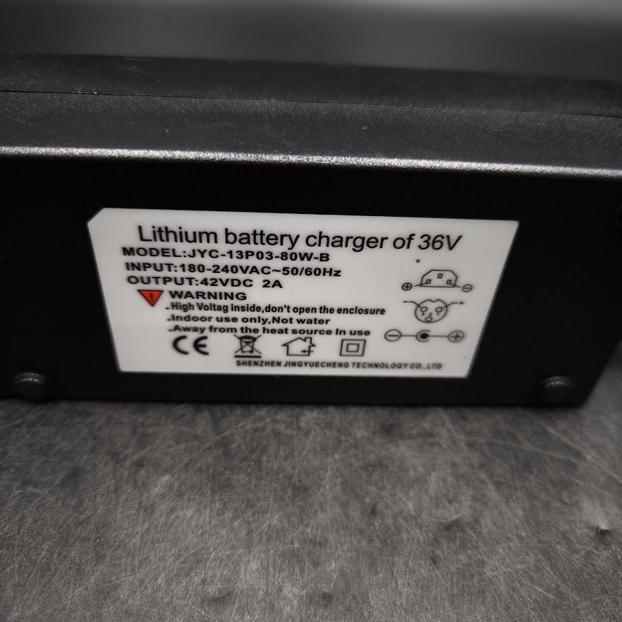 Shenzhen Jingyuecheng JYC-13P03-80W-B Lithium Battery Charger 42V-2A Working