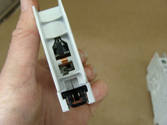 LOT OF 3 ALLEN BRADLEY CIRCUIT BREAKERS 1489-M C 15A 277V 1 POLE