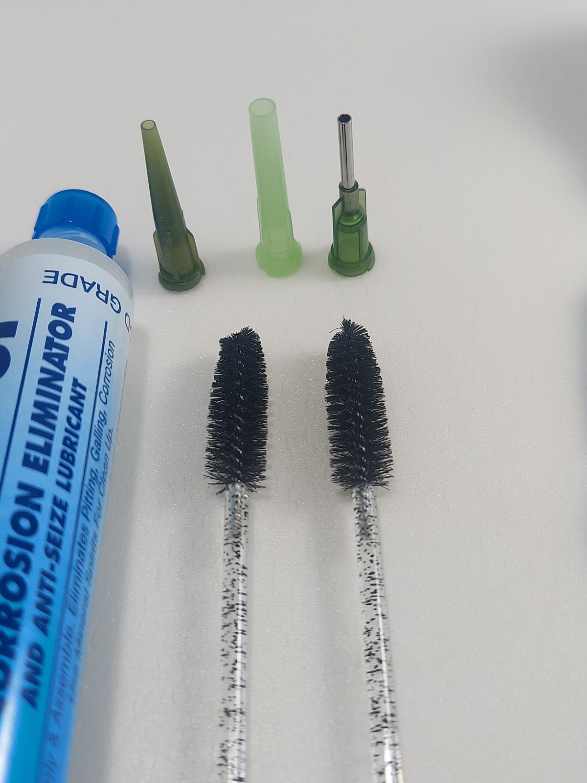TG-1 20 cc Syringe Ultra Tef-Gel Corrosion Eliminator And Anti-Seize Lubrican