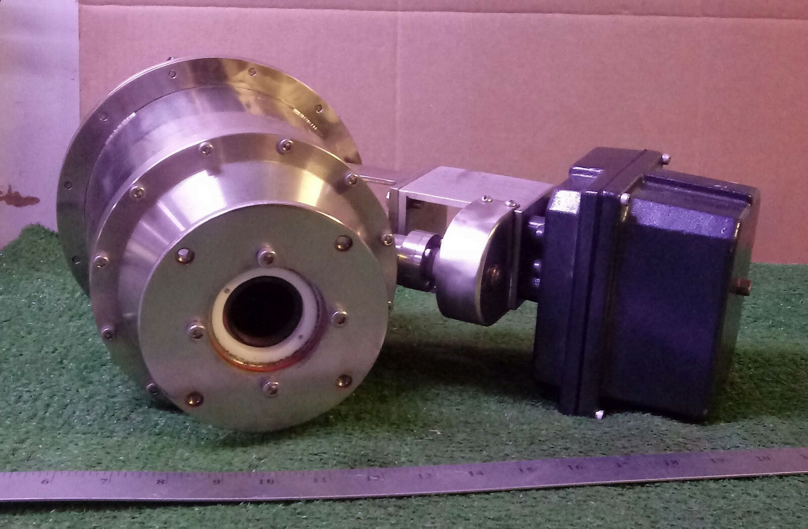 1 NEW INDELAC CONTROLS R4B-2-3P PNEUMATIC ACTUATOR NNB ***MAKE OFFER***