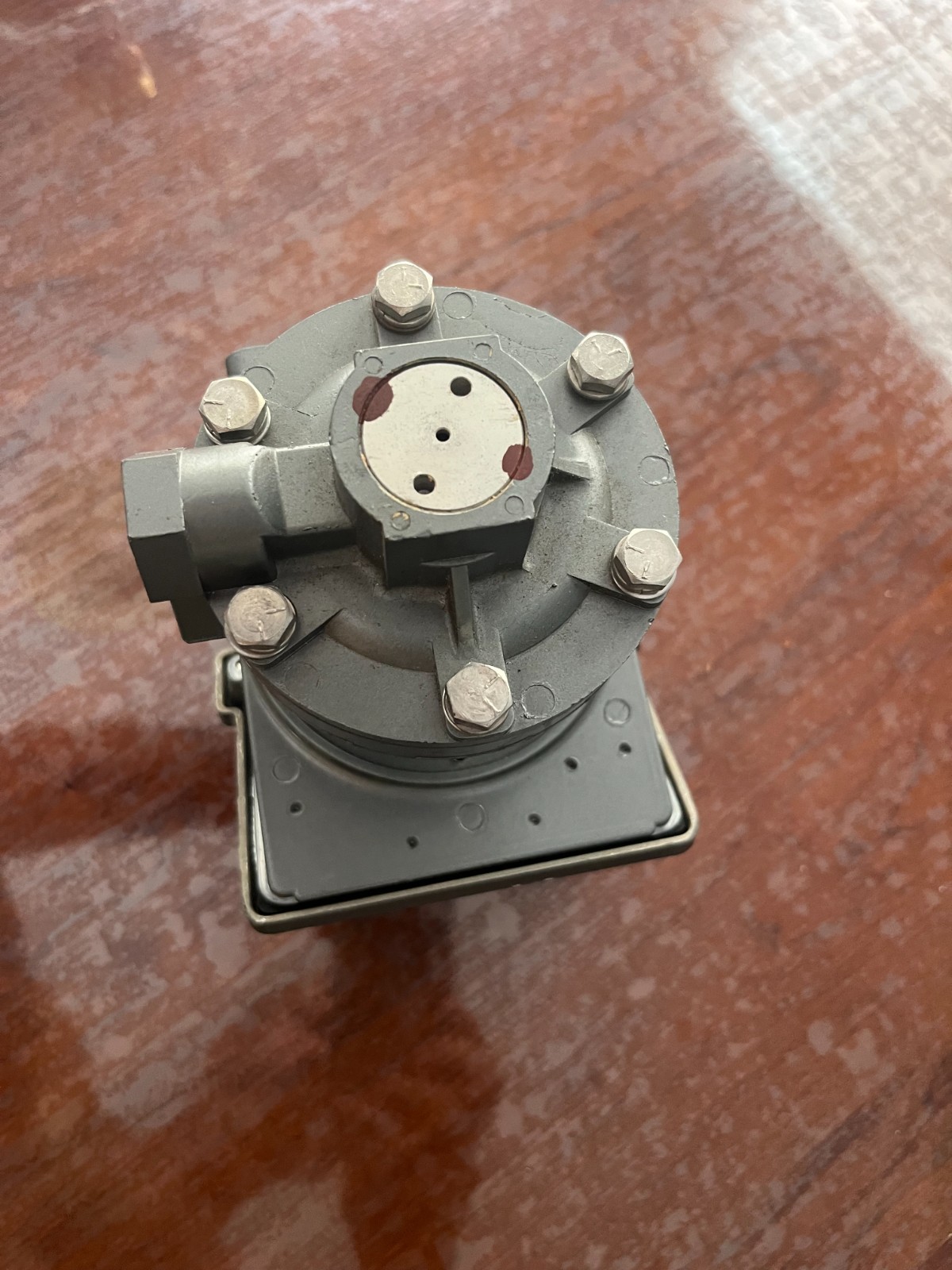 Differential Pressure Switch United Electric J400K-456, 15A 0/20PSID, 277 Vac