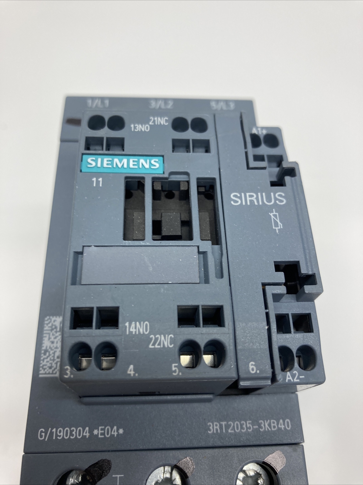 Siemens SIRIUS Contactor 3RT2038-3KB40 | U.S.A. SELLER | USED…???