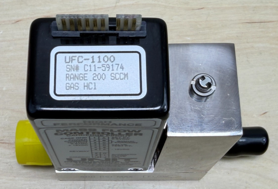Unit Instruments UPC-1100 Mass Flow Controller, 200 SCCM