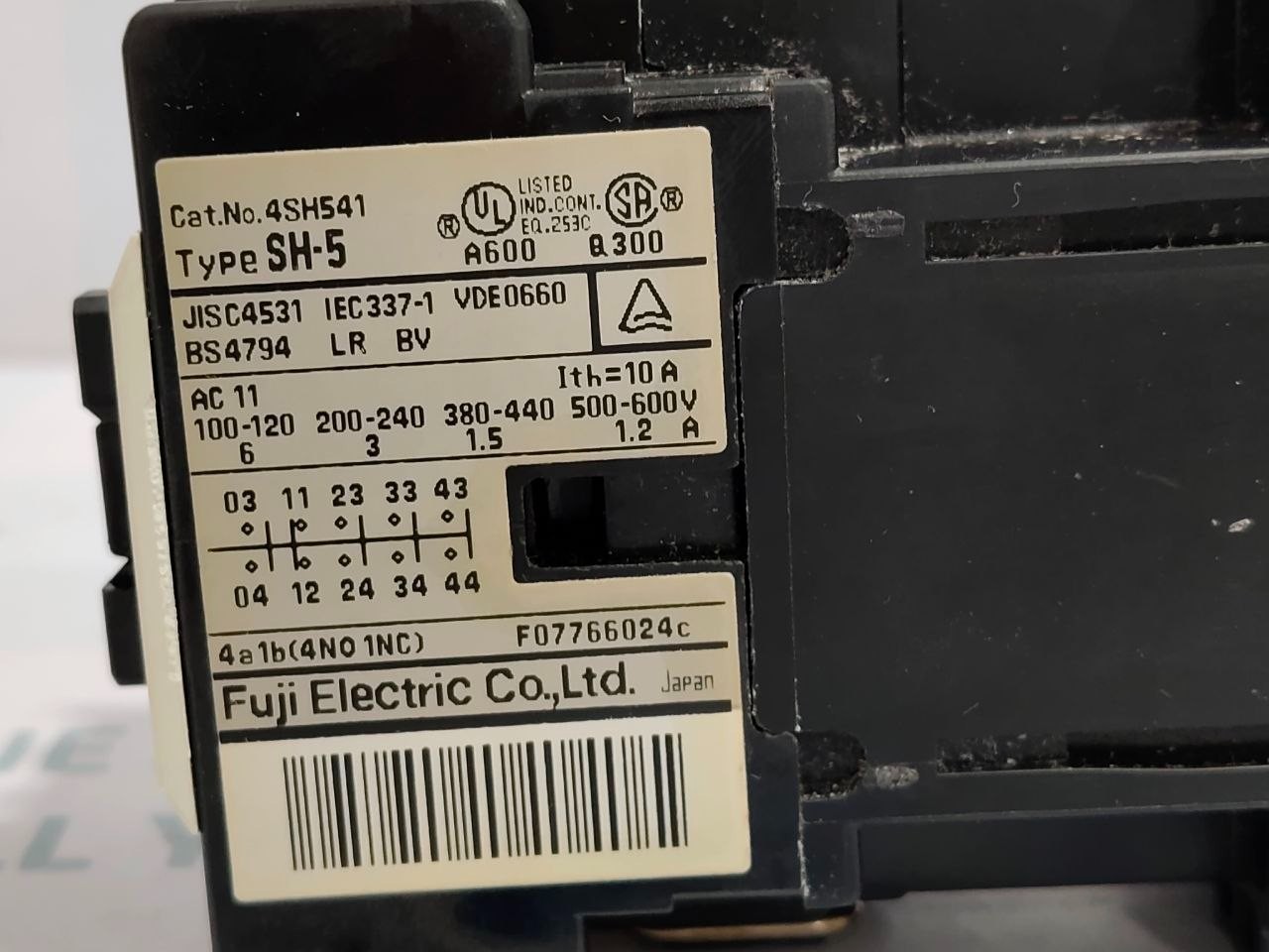 Fuji Electric SH-5 Contactor 100V 50Hz 100-110V 60Hz (Unused New)