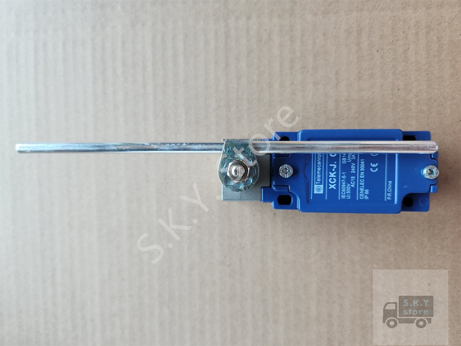 1 x New in Box XCK-J10559 H29C/ XCK-J10559H29C Telemecanique LIMIT SWITCH