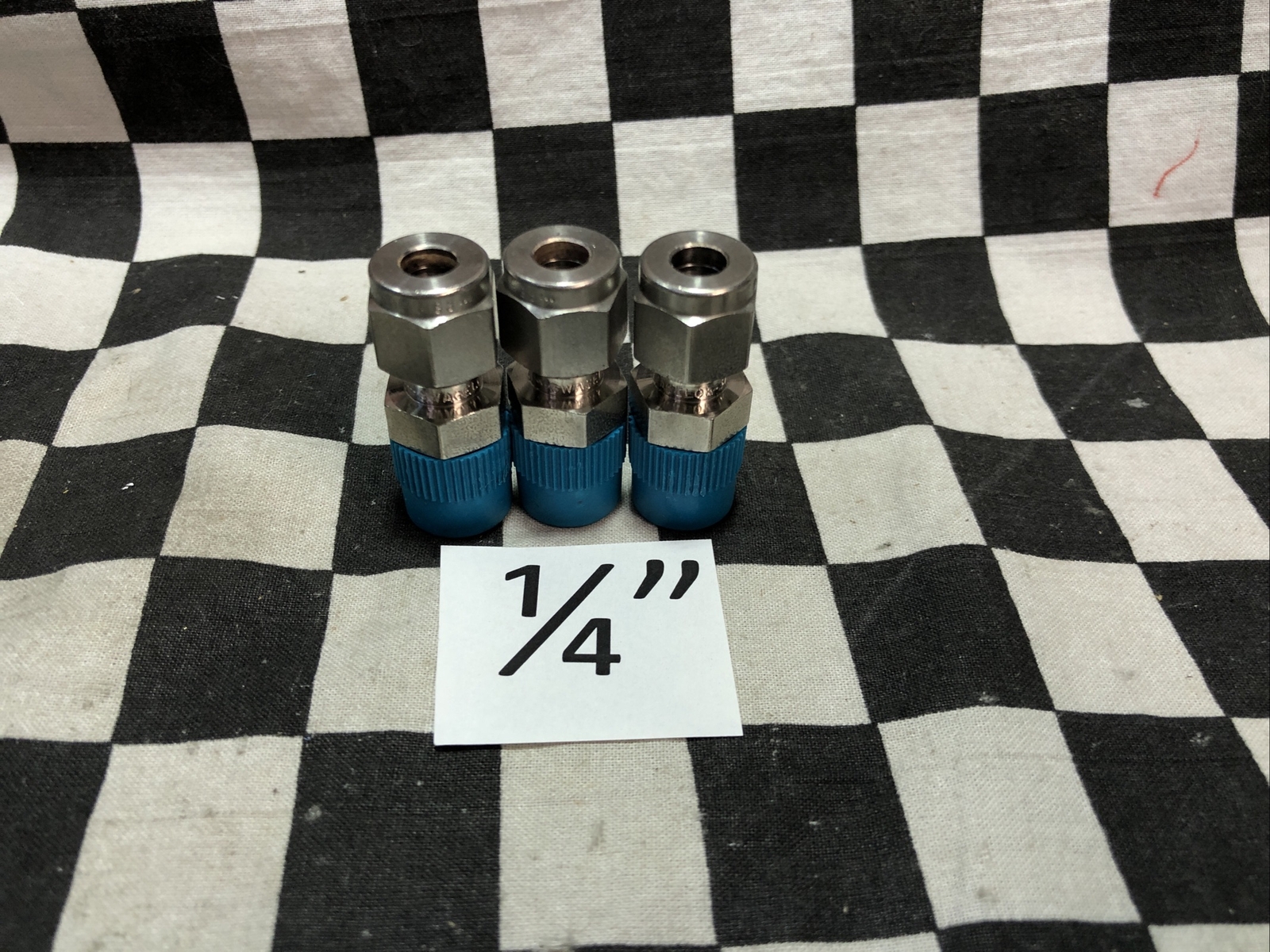 SWAGELOK MALE CONNECTOR, SS-400-1-8, SS-600-1-6, SS-400-1-4, LOT OF 7 #122Q17