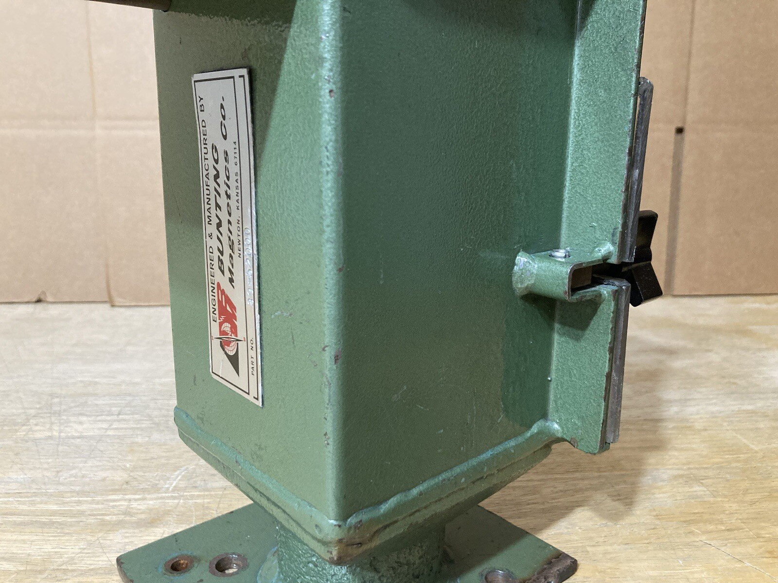 Bunting 39-52000 Drawer Magnet Modified Base As Found