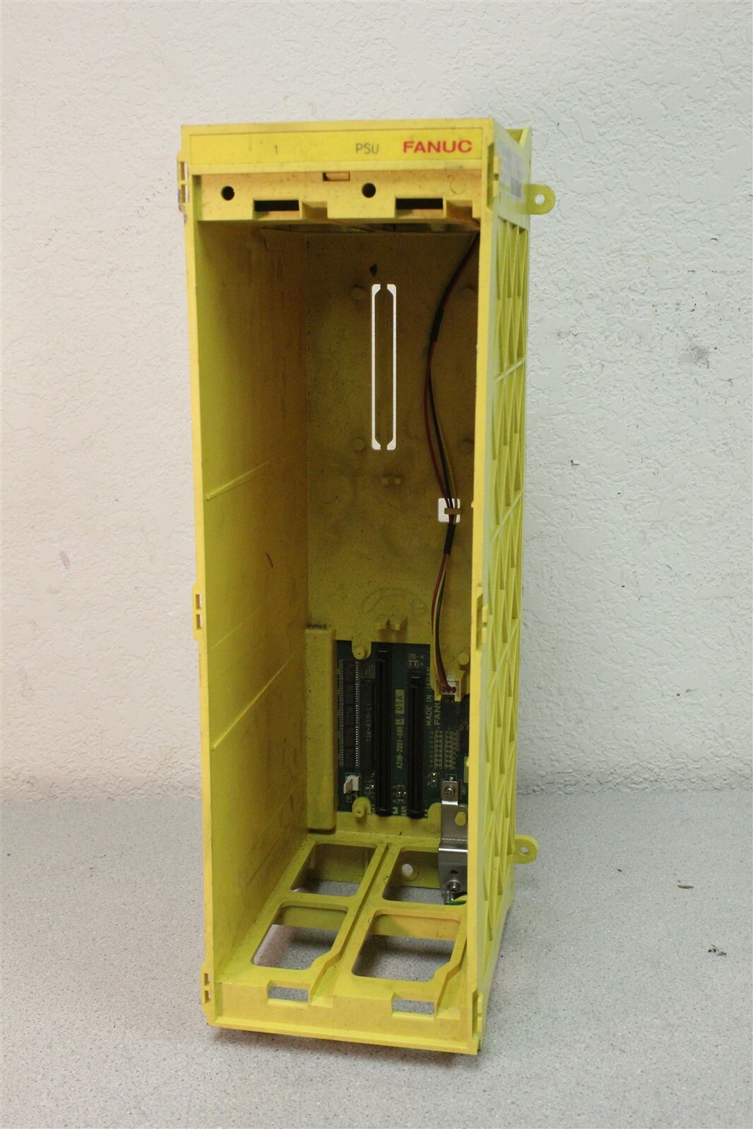 Fanuc A05B-2316-C107 2-Slot Back Plane E98206177 *FREE SHIPPING*