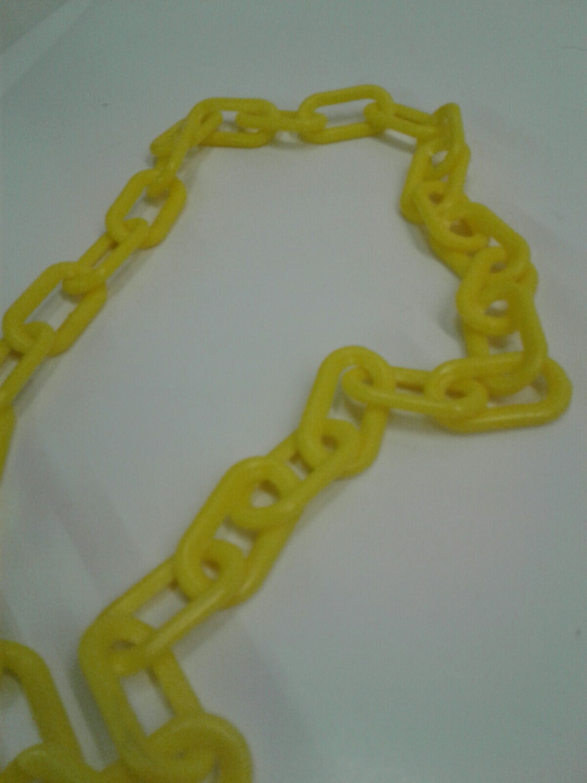 Mr. Chain 50002-500 2″ Plastic Chain, Yellow – 500 FT.