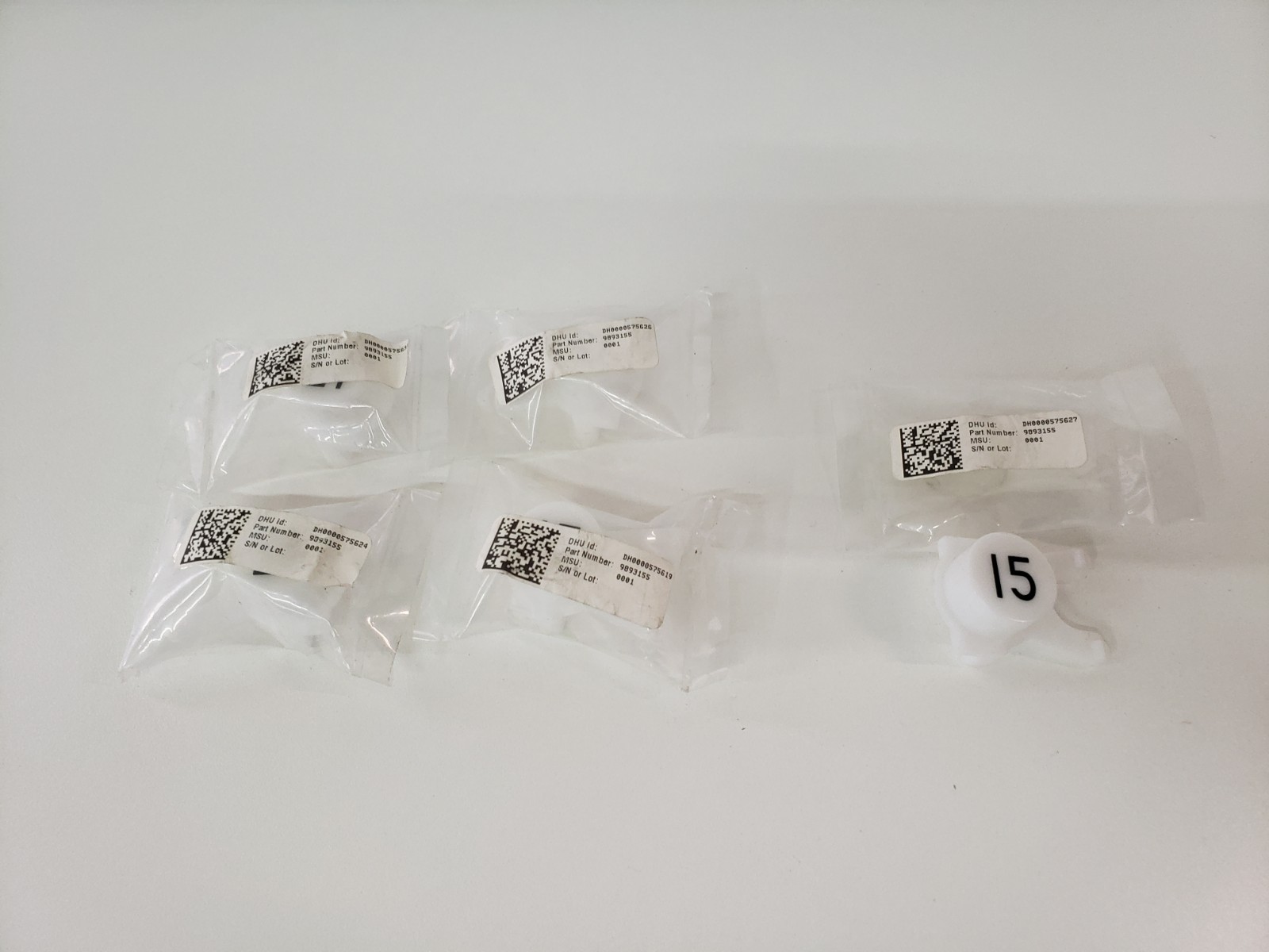 LOT of 5 – UNUSED – TKE ThyssenKrupp 9893155 Elevator Floor 15 Button
