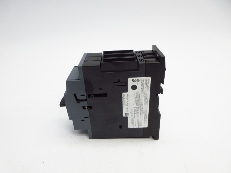 SIEMENS 3RV2031-4PA10 600V 28-36A NSNP