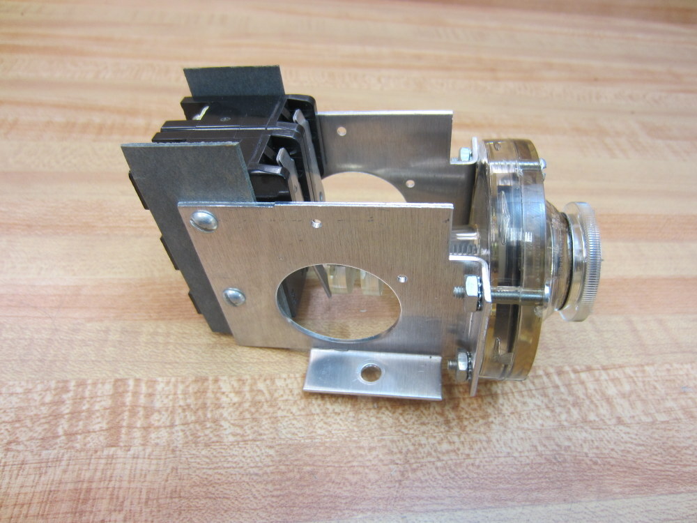 Part 8021 Reliable Model A Vane Switch Only w/Hardware