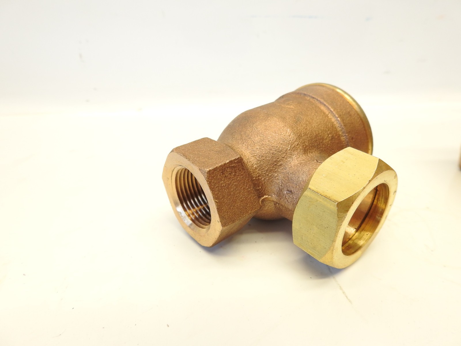 New Oem BELL & GOSSETT 17C-3 THERM TRAP 3/4 ANGLE 402006