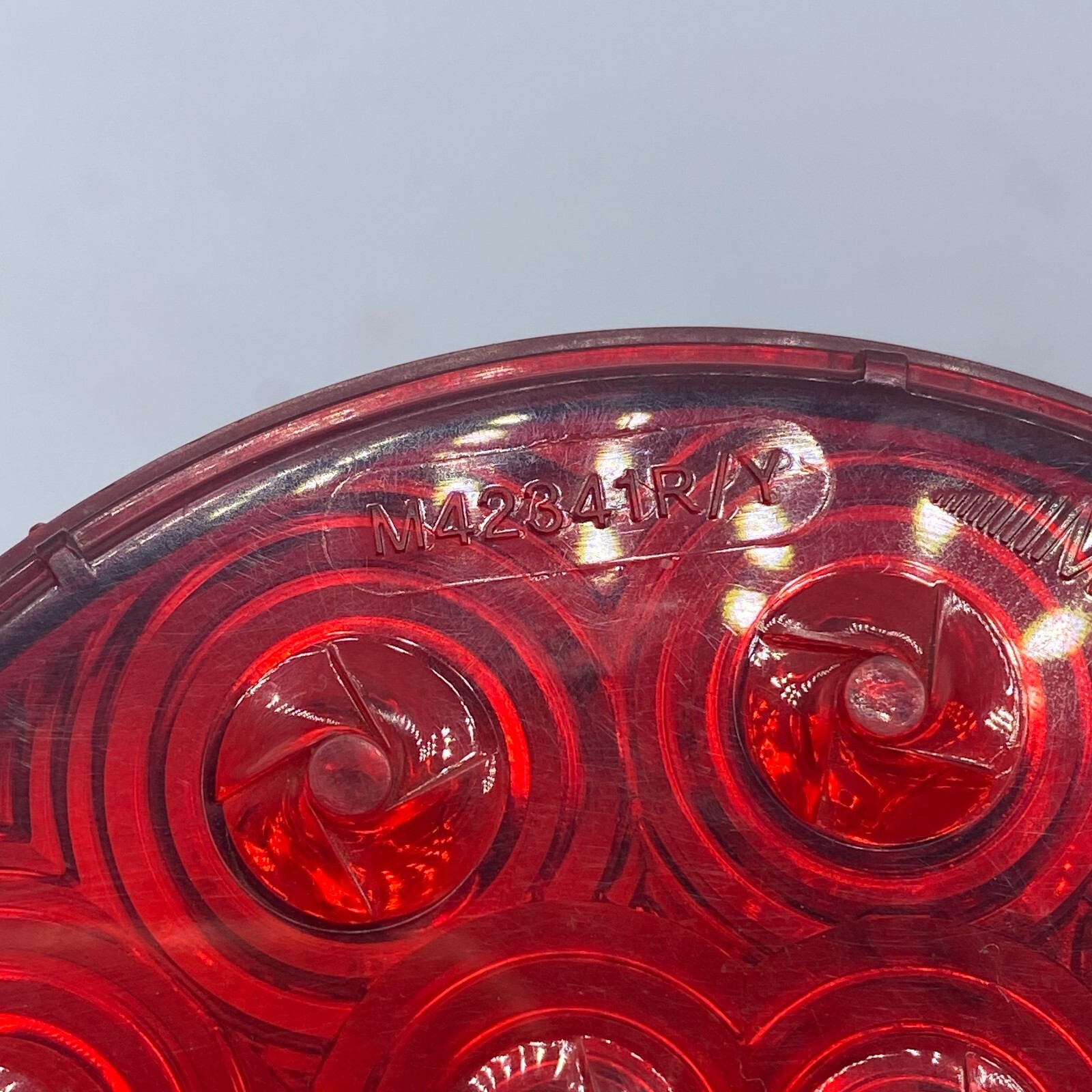 Maxxima M42341R/Y S/T/T/Park Light Led Amber/Red 4-5/16Dia 🔔