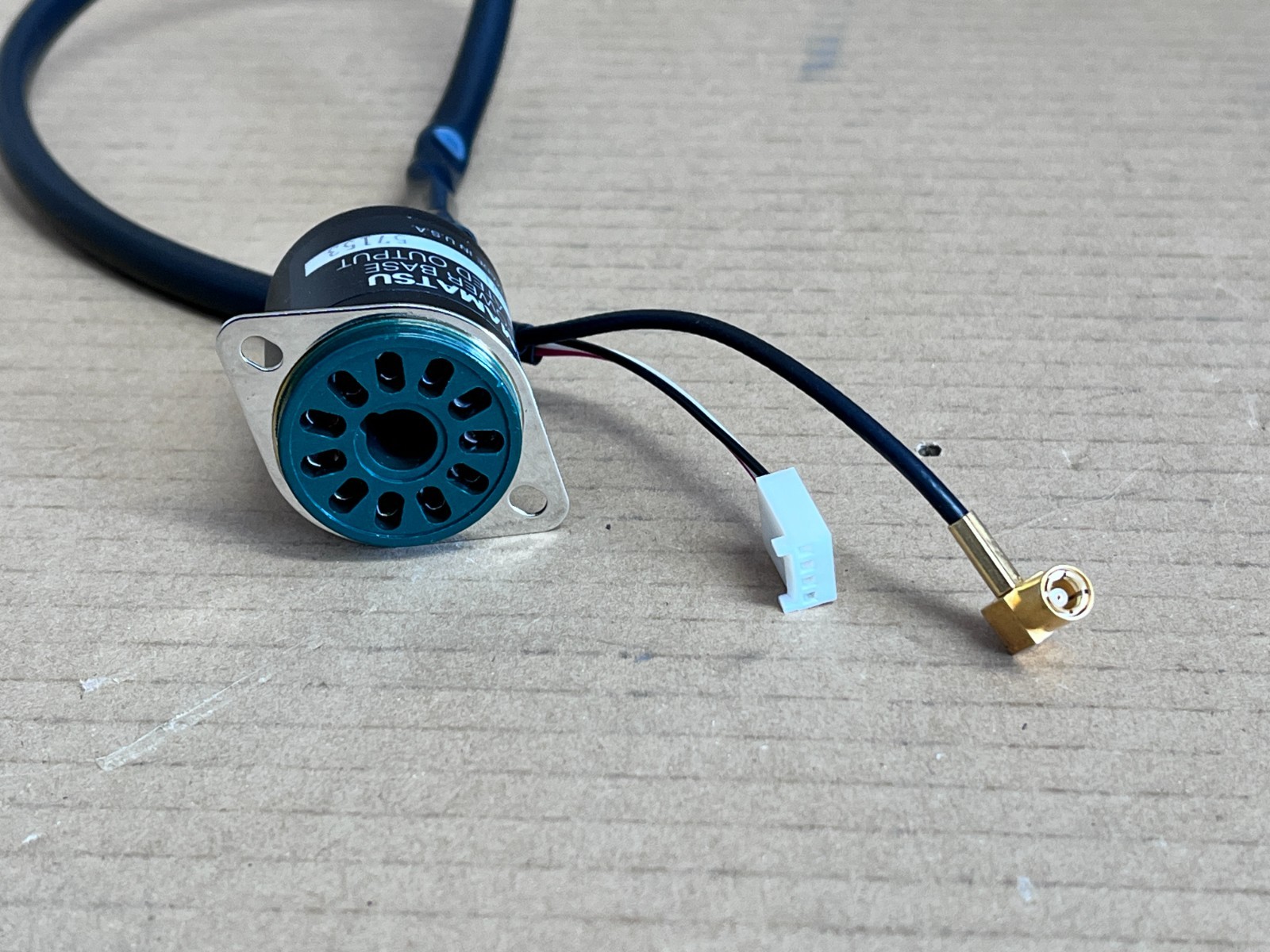 Hamamatsu HC123-01 HV Power Base Socket